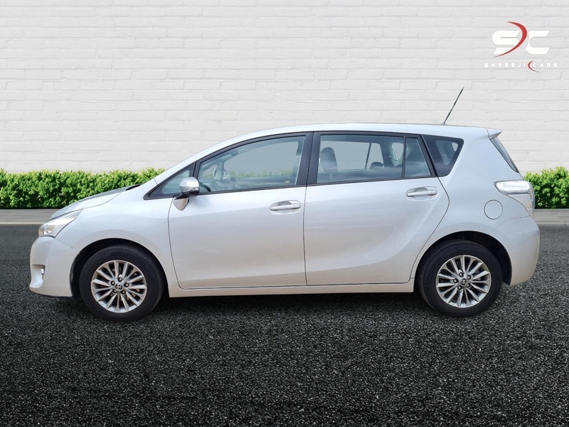 Toyota Verso Valvematic Icon Silver #5
