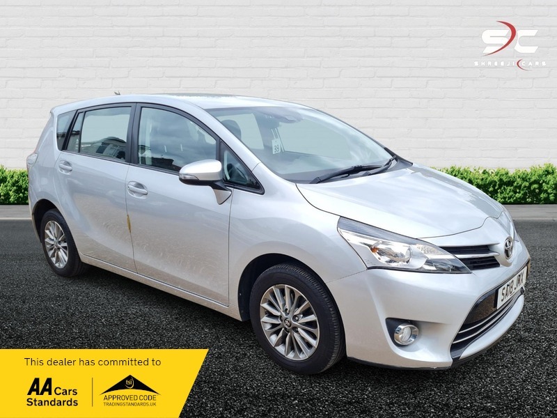 Toyota Verso Valvematic Icon Silver