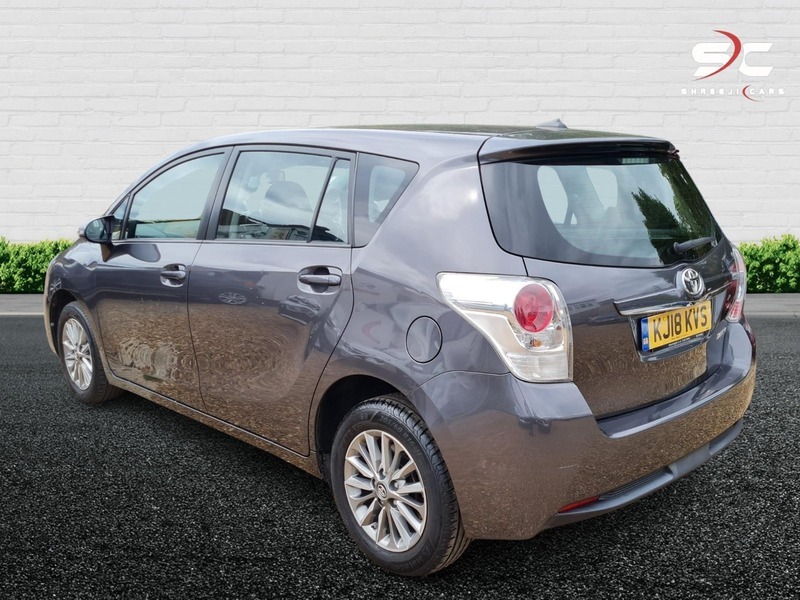 Toyota Verso Valvematic Icon Grey #4