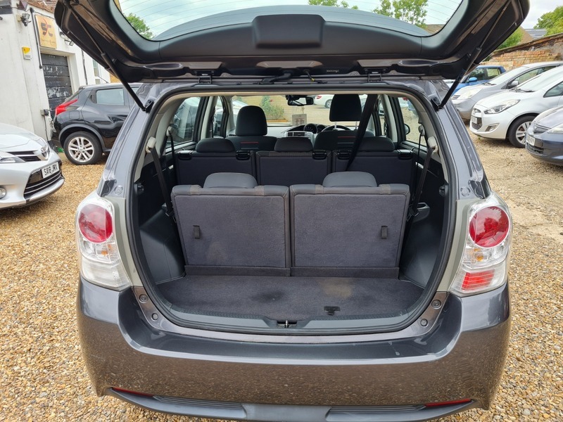 Toyota Verso   #9