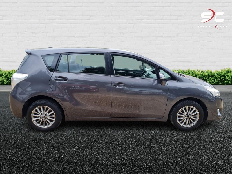 Toyota Verso Valvematic Icon Grey #2