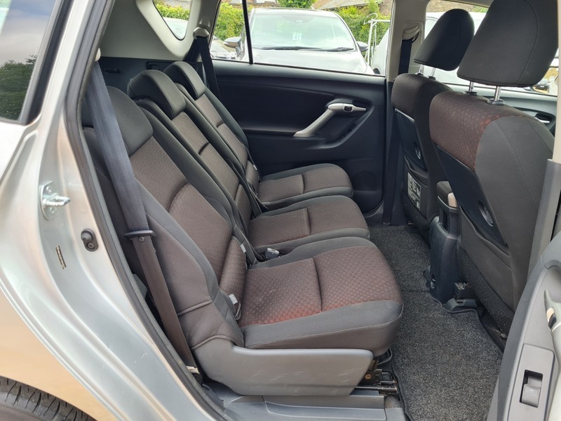 Toyota Verso D-4d Tr Mpv Black #22