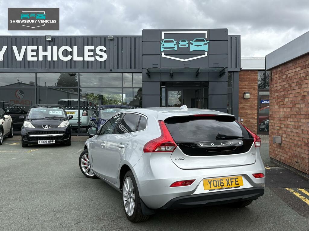 Volvo V40 2.0 D2 Se Lux Nav Hatchback Euro 6 Silver #6