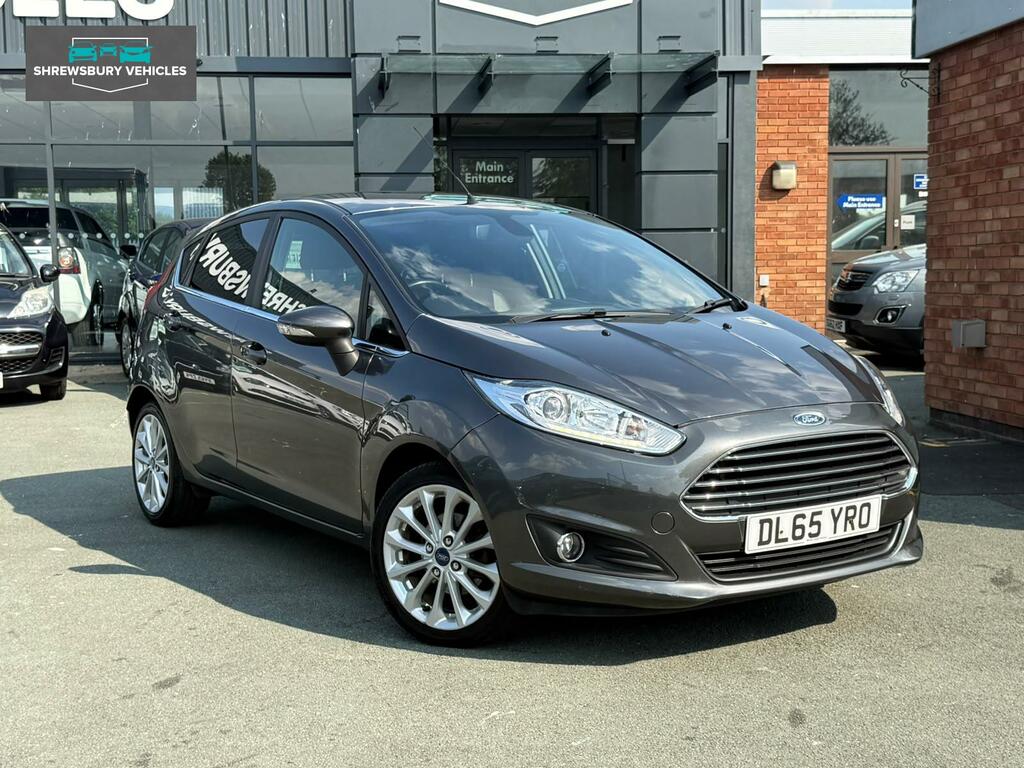 Ford Fiesta Titanium X Grey #4