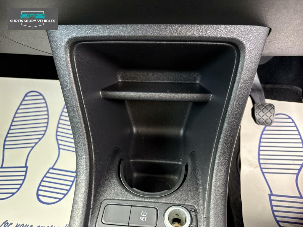 Volkswagen Up 1.0 Move Hatchback Blue #18