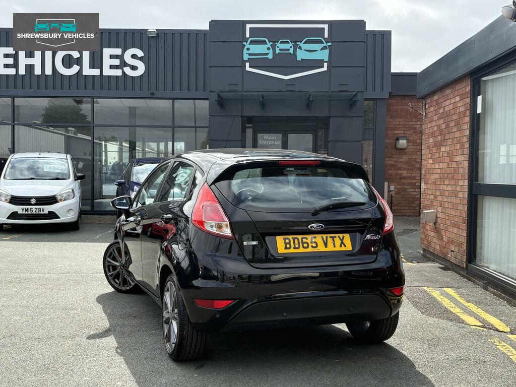 Ford Fiesta Zetec Black #5