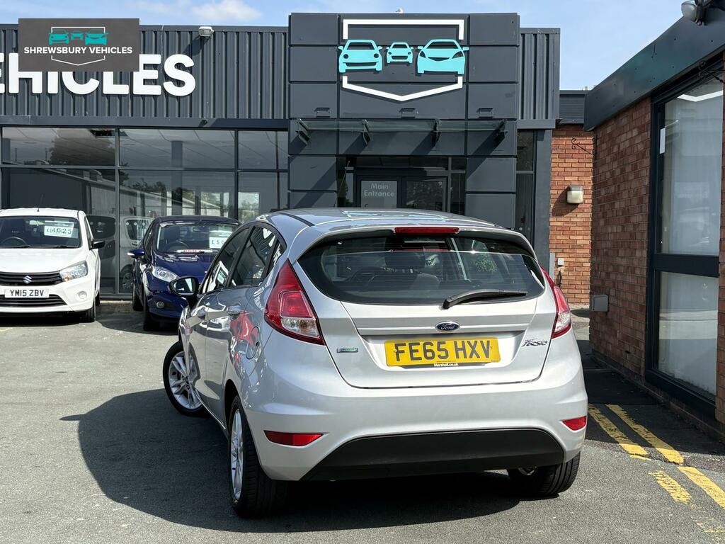 Ford Fiesta Zetec Silver #2