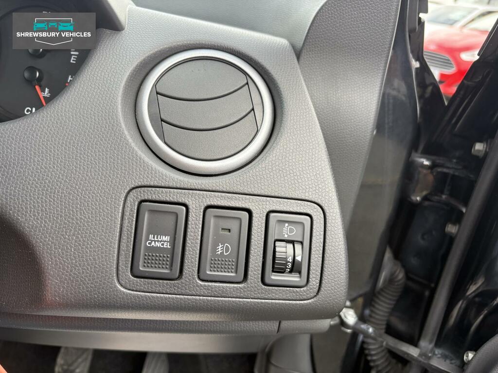 Suzuki Swift 1.6 Vvt Sport Black #12