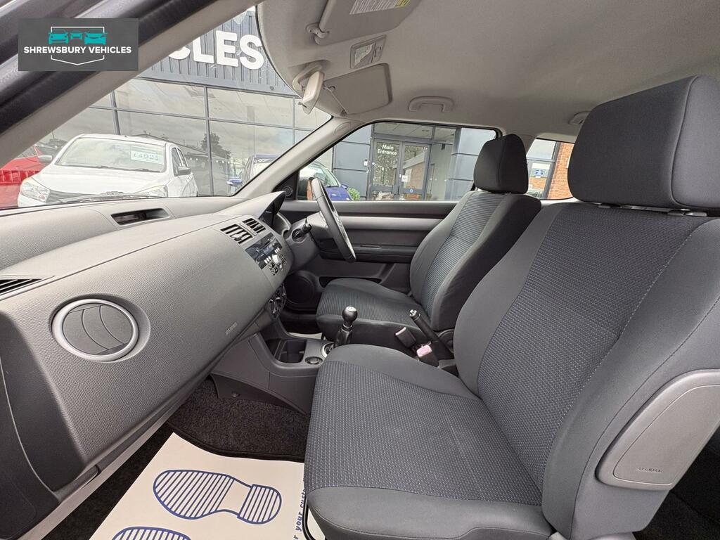 Suzuki Swift 1.6 Vvt Sport Black #8