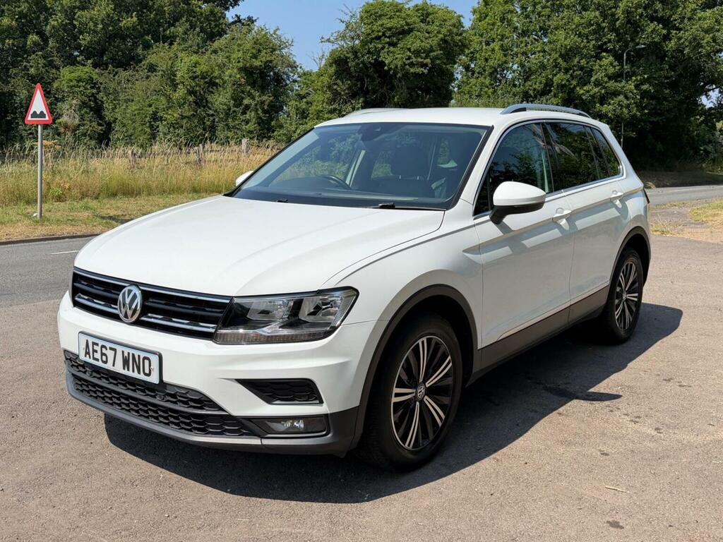Volkswagen Tiguan Suv 2.0 Tdi Se Navigation Dsg 4Motion Euro 6 Ss AE67WNO White #5