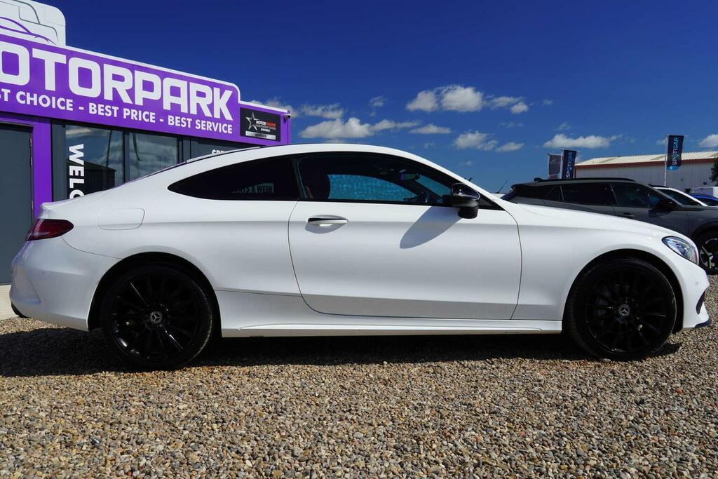 Mercedes-Benz C Class 2.0 C200 Amg Line Premium G-tronic 4Matic Euro YG17HBR White #4