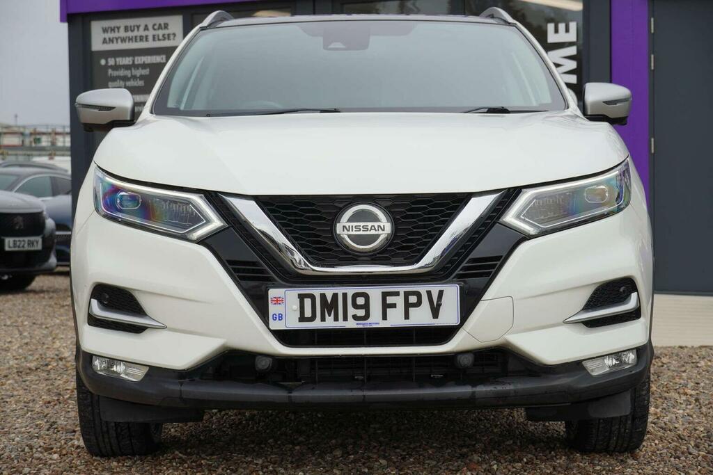 Nissan Qashqai 1.3 Dig-t N-motion Euro 6 Ss White #4