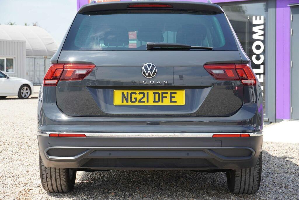Volkswagen Tiguan 1.5 Tsi Life Euro 6 Ss NG21DFE Grey #5
