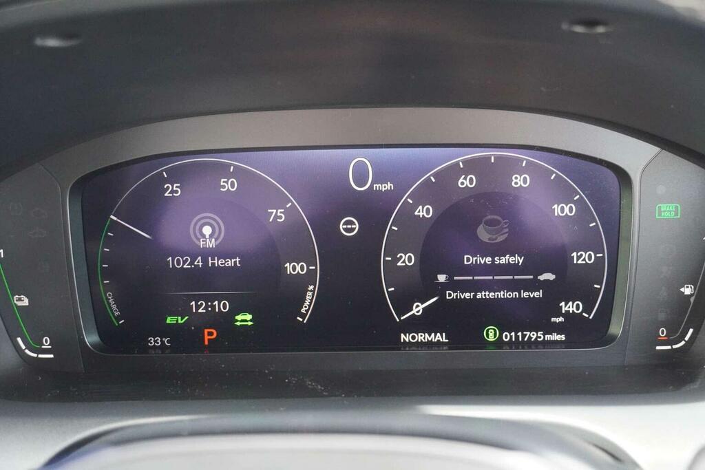 Honda Zr-V Advance White #39