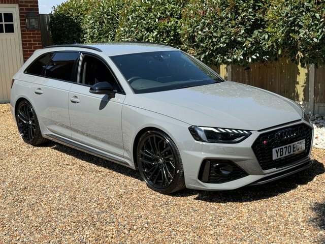Audi RS4 Avant Estate Black #15