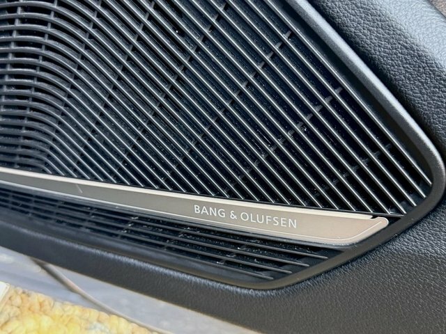 Audi RS4 Avant Estate Black #9