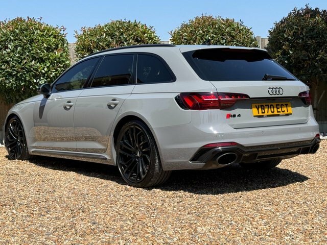 Audi RS4 Avant Estate Black #17