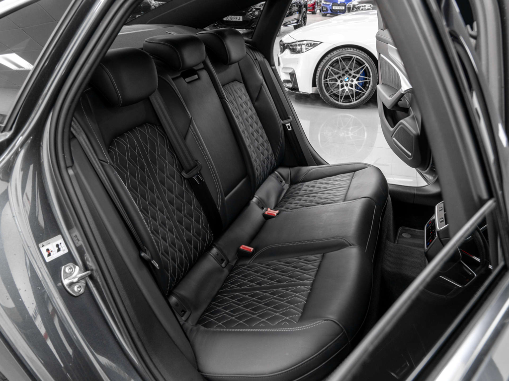 Audi Rs 4 Avant Sport Edition 450 Ps Tiptronic White #17