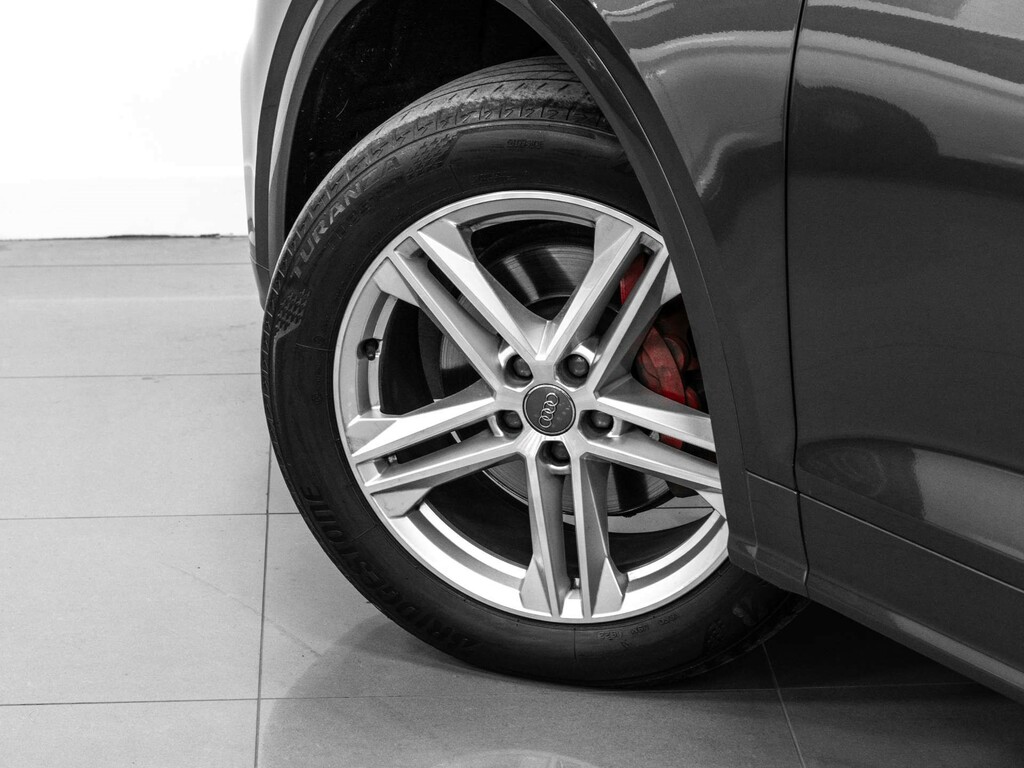Audi Q5 40 Tdi Quattro Sport S Tronic Black #12
