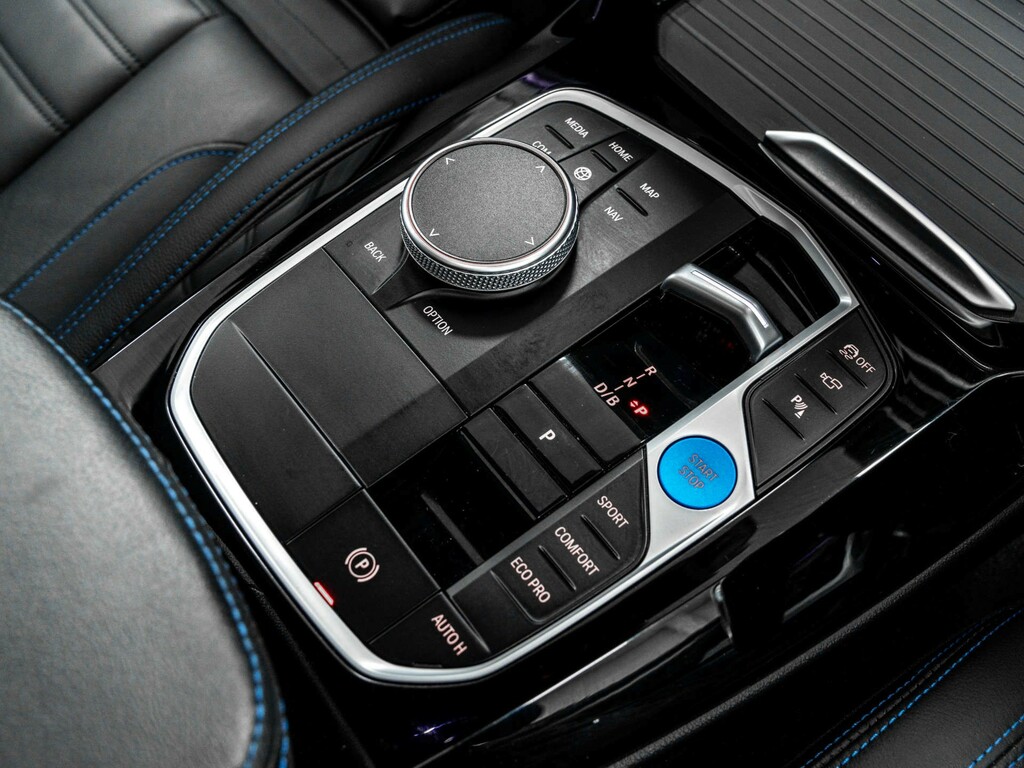 BMW iX3 210Kw M Sport Pro 80Kwh Grey #32