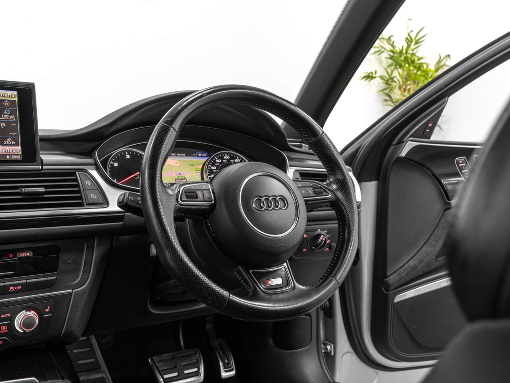 Audi A6 Tdi Ultra S Line Black Edition Red #17