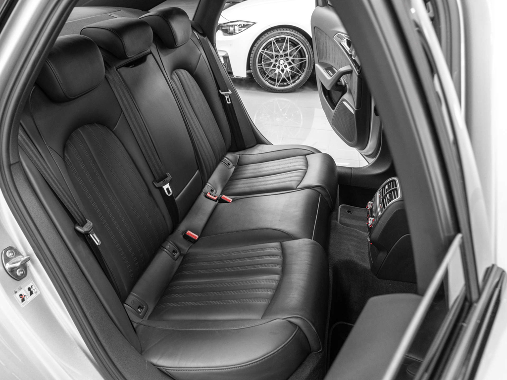 Audi A6 Tdi Ultra S Line Black Edition Red #20