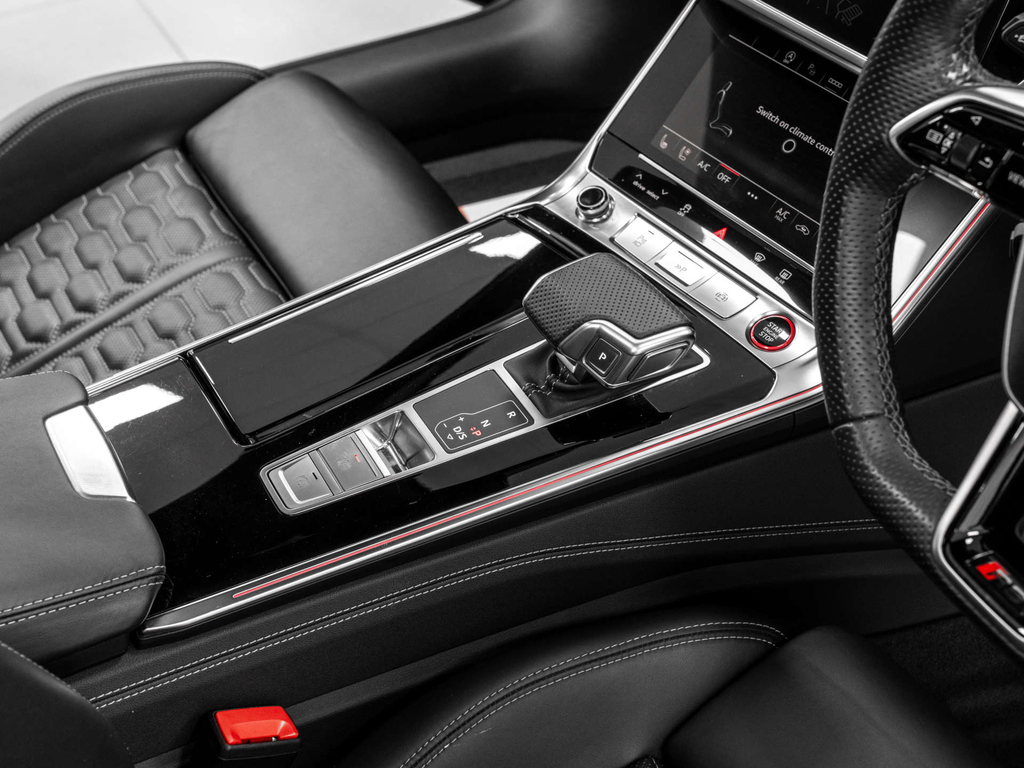 Audi RS6 Black #34