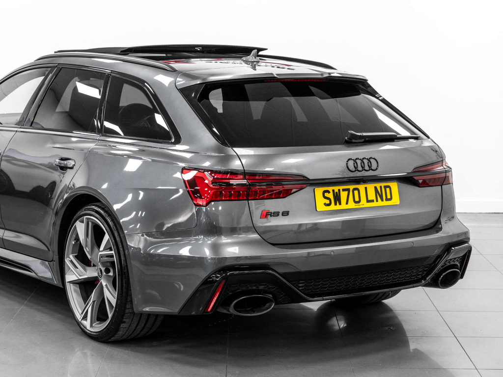 Audi RS6 Black #10
