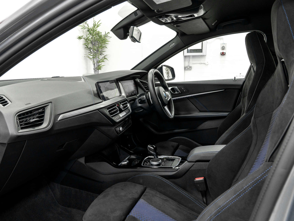 BMW 1 Series 118I 136 M Sport Live Cockpit Professional Grey #17