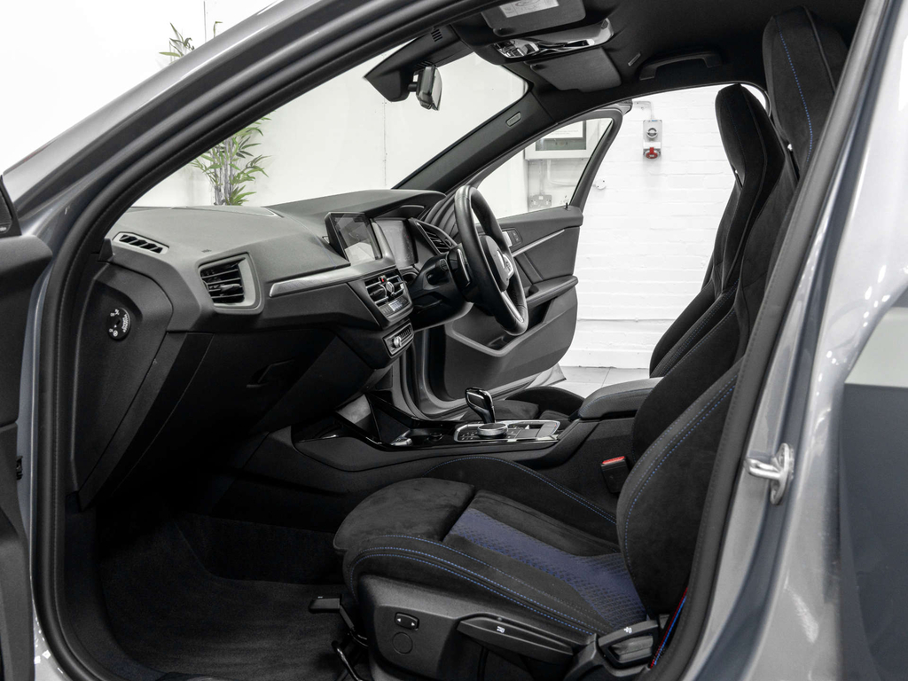 BMW 1 Series 118I 136 M Sport Live Cockpit Professional Grey #14