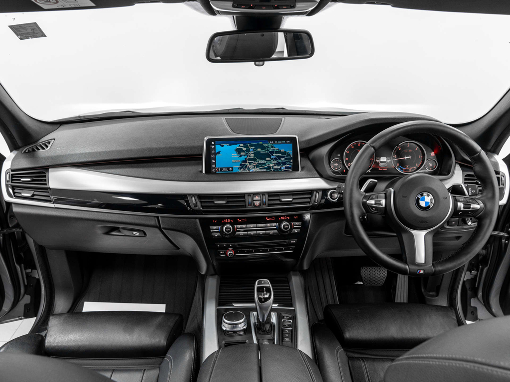 BMW X5  Black #15