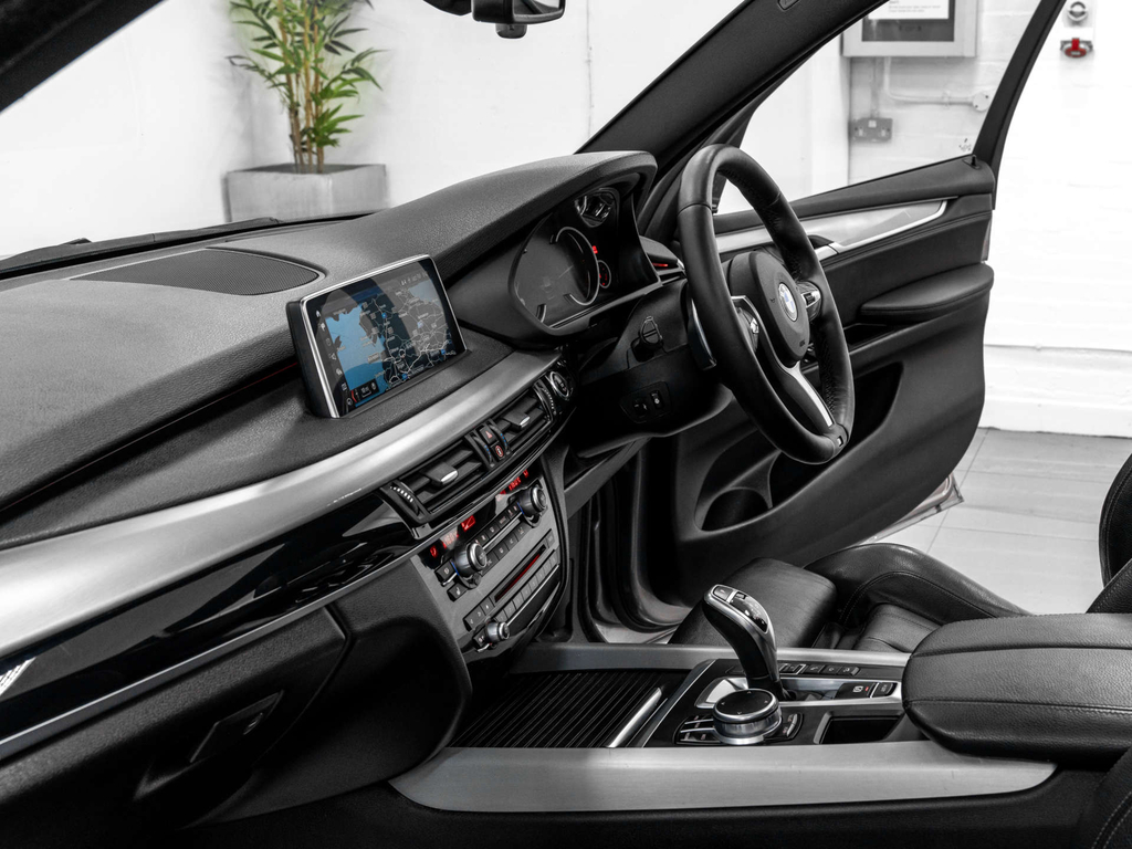 BMW X5  Black #29