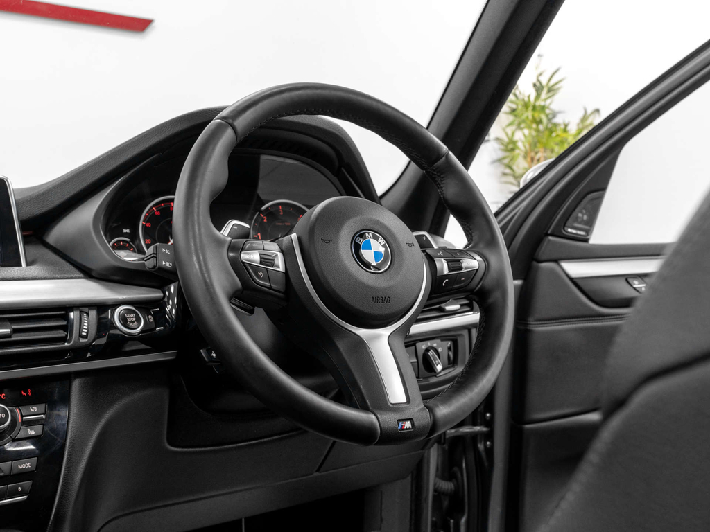 BMW X5  Black #19