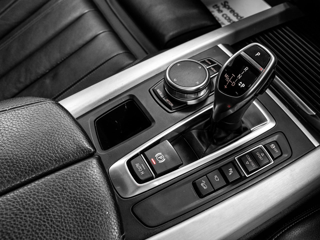 BMW X5  Black #32