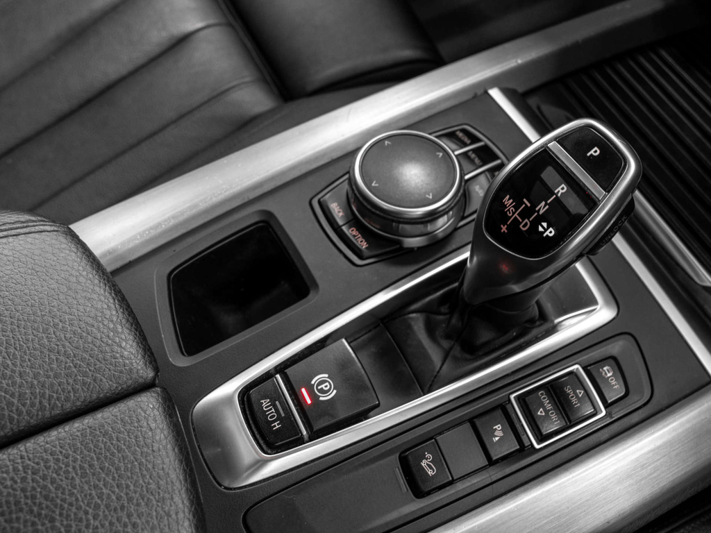 BMW X5 30D M Sport White #33