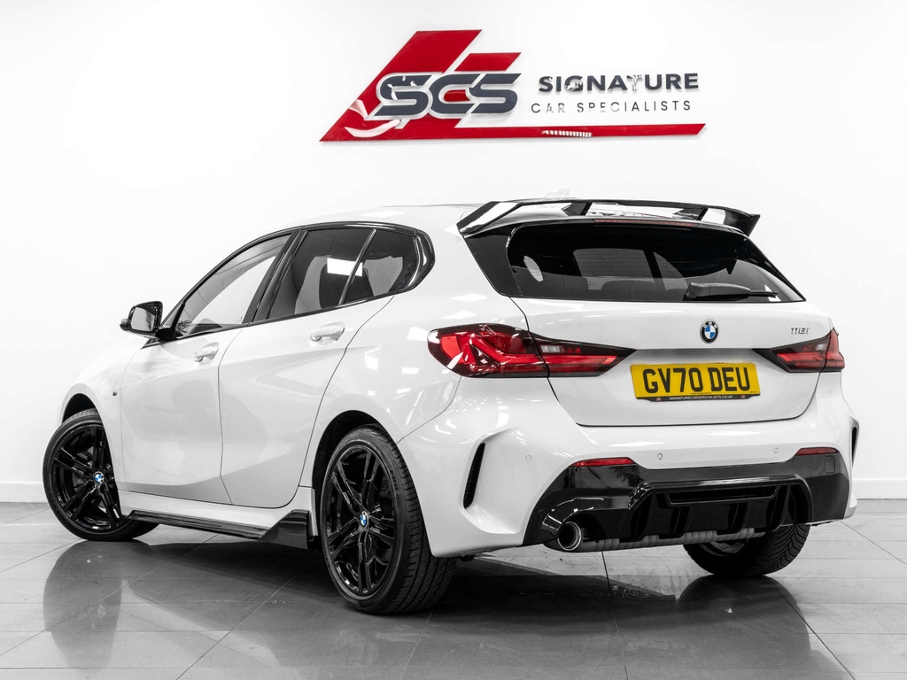 BMW 1 Series Hatchback GV70DEU White #3