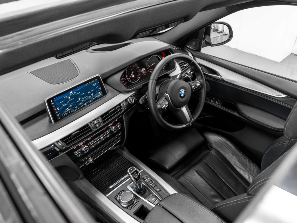 BMW X5 Suv Black #18