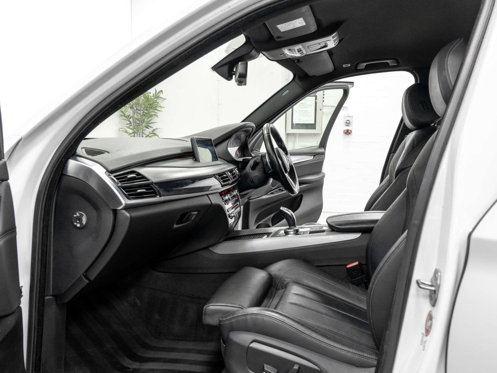 BMW X5 Xdrive30d Se Black #14