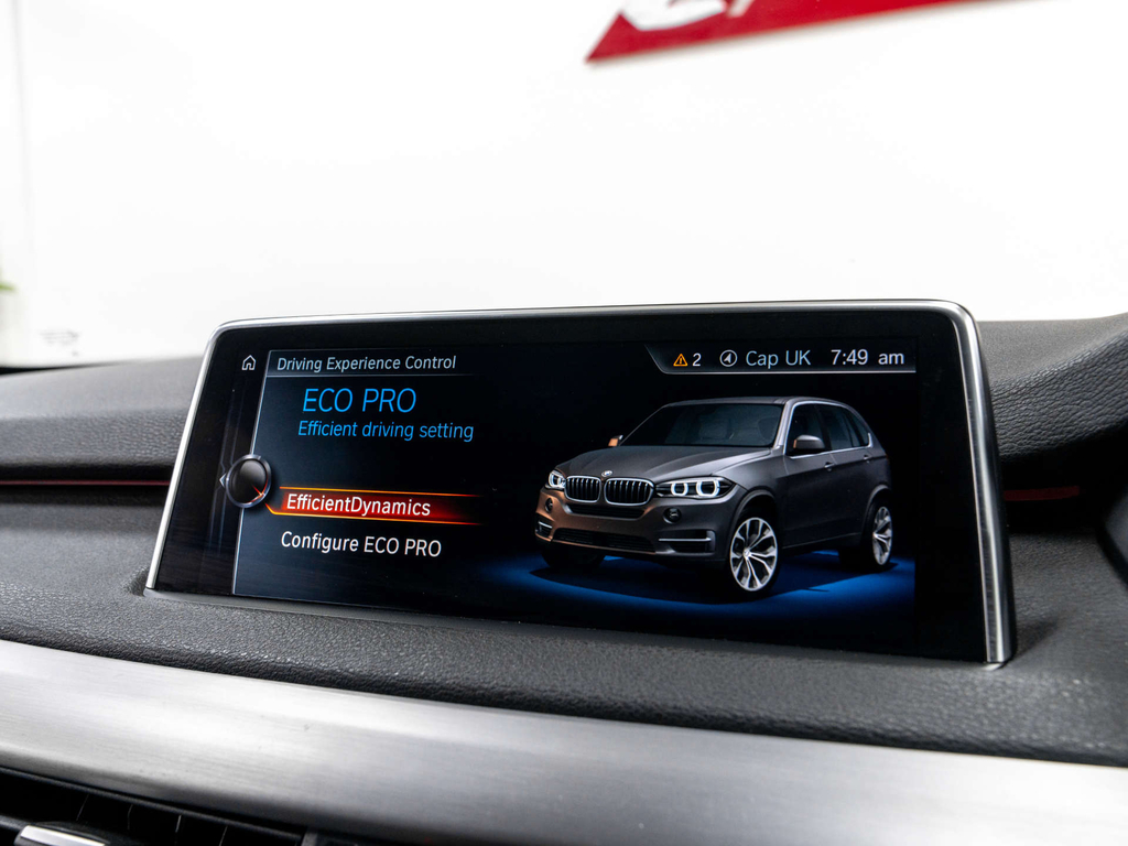 BMW X5 Xdrive30d Se Black #38
