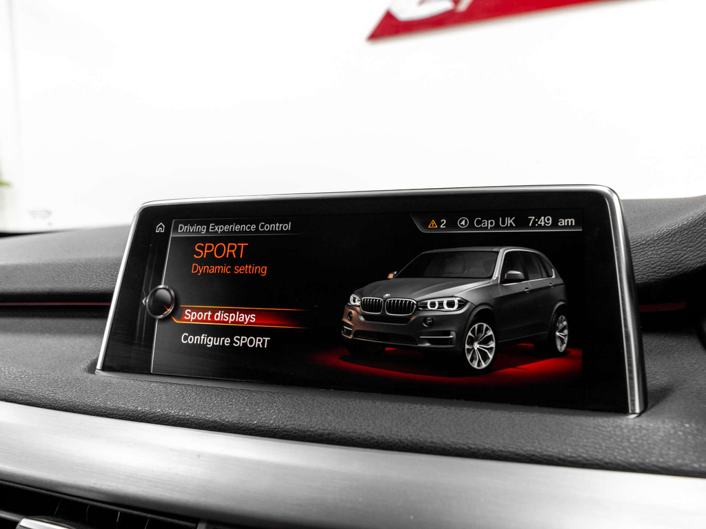 BMW X5 Xdrive30d Se Black #40