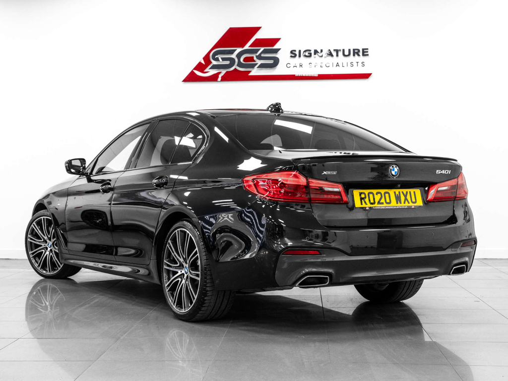 BMW 5 Series Saloon RO20WXU Black #3