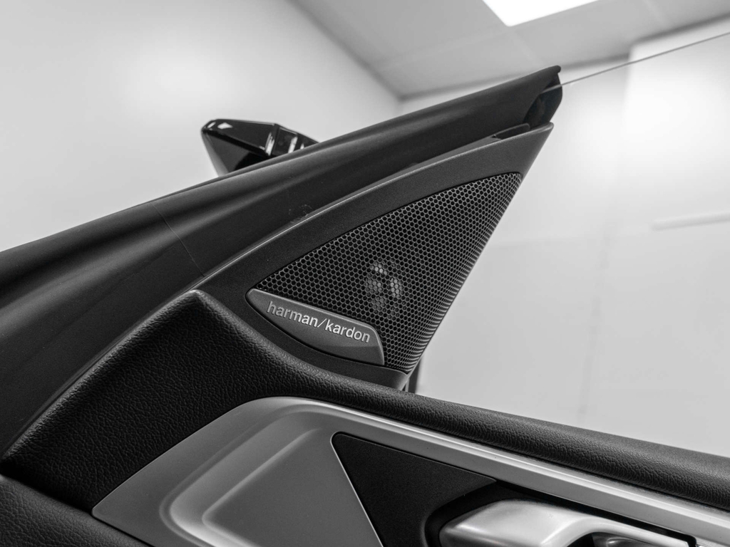 BMW M4 M4 Competition M Xdrive Convertible #38