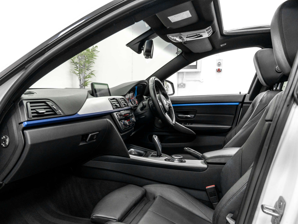BMW 4 Series 3.0 435I Luxury Blue #17