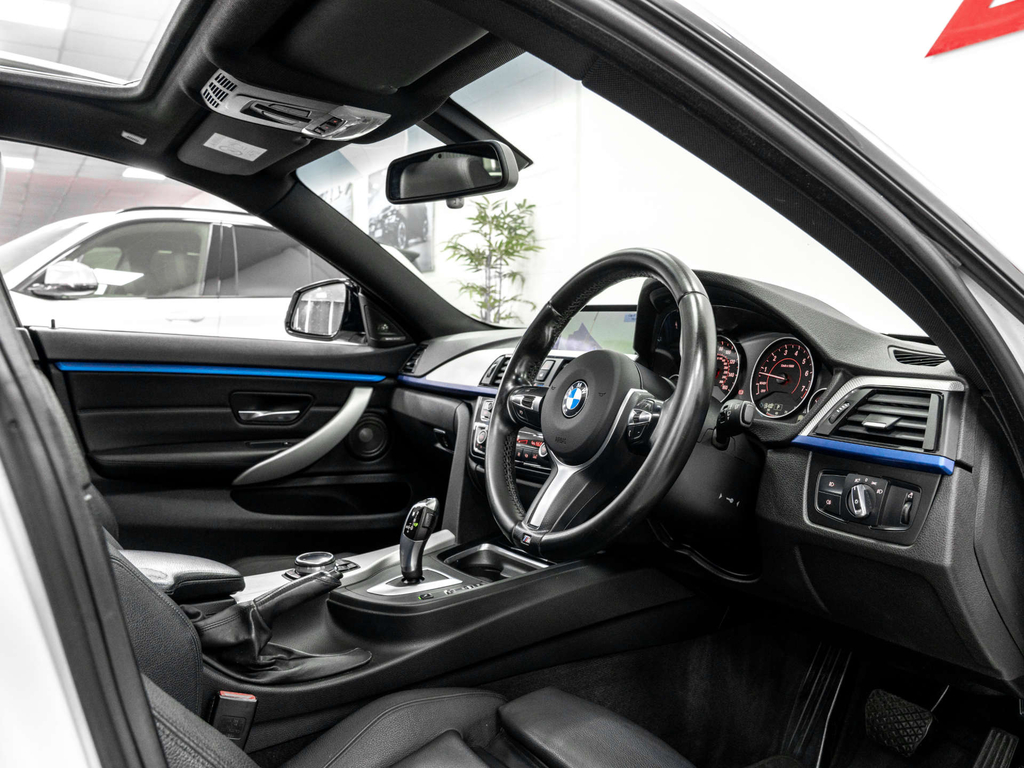 BMW 4 Series 3.0 435I Luxury Blue #16