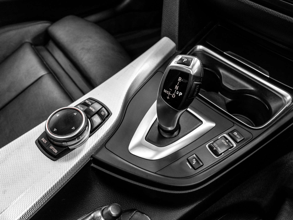 BMW 4 Series 3.0 435I Luxury Blue #31