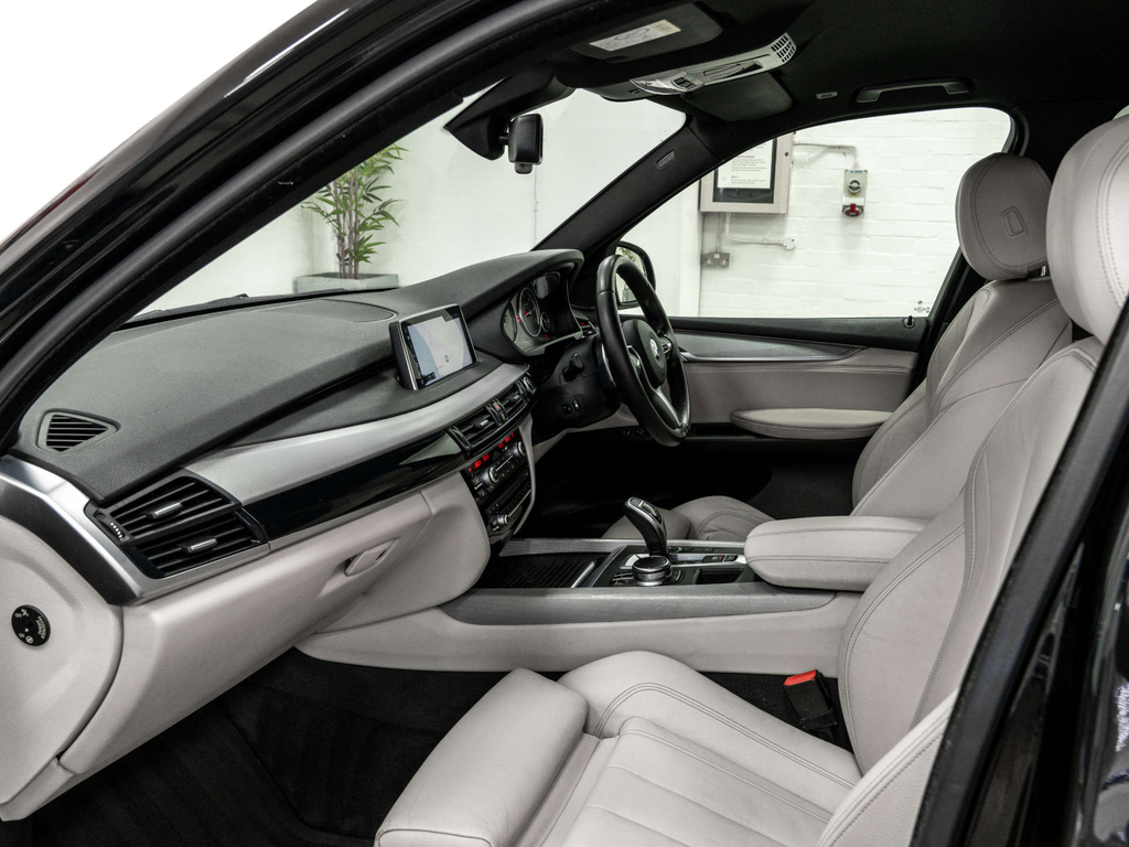 BMW X5 Xdrive40d M Sport Grey #17