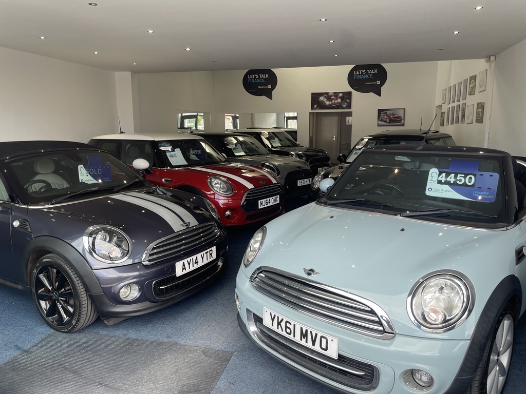 Mini Clubman Cooper D Green #13