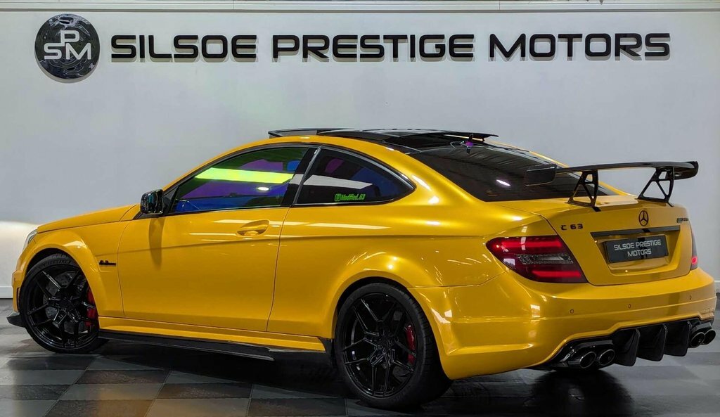 Mercedes-Benz C Class 6.2 C63 Amg