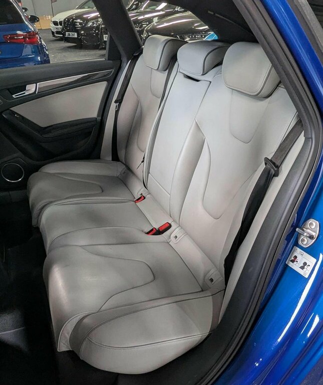 Audi RS4 4.2 Fsi V8 S Tronic Quattro Euro 5 Blue #24