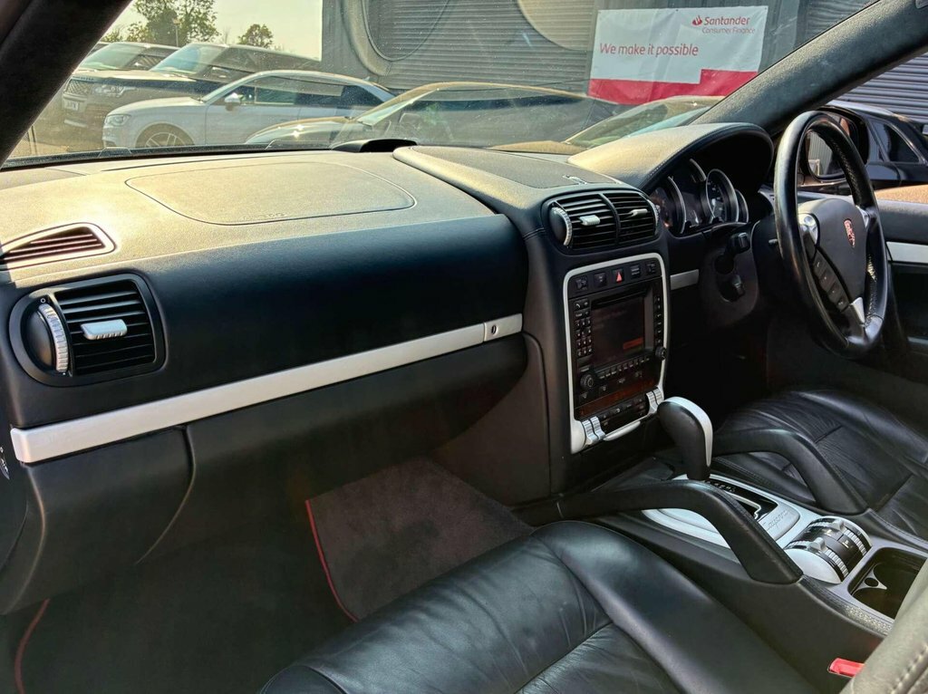 Porsche Cayenne 3.2L Null Grey #17